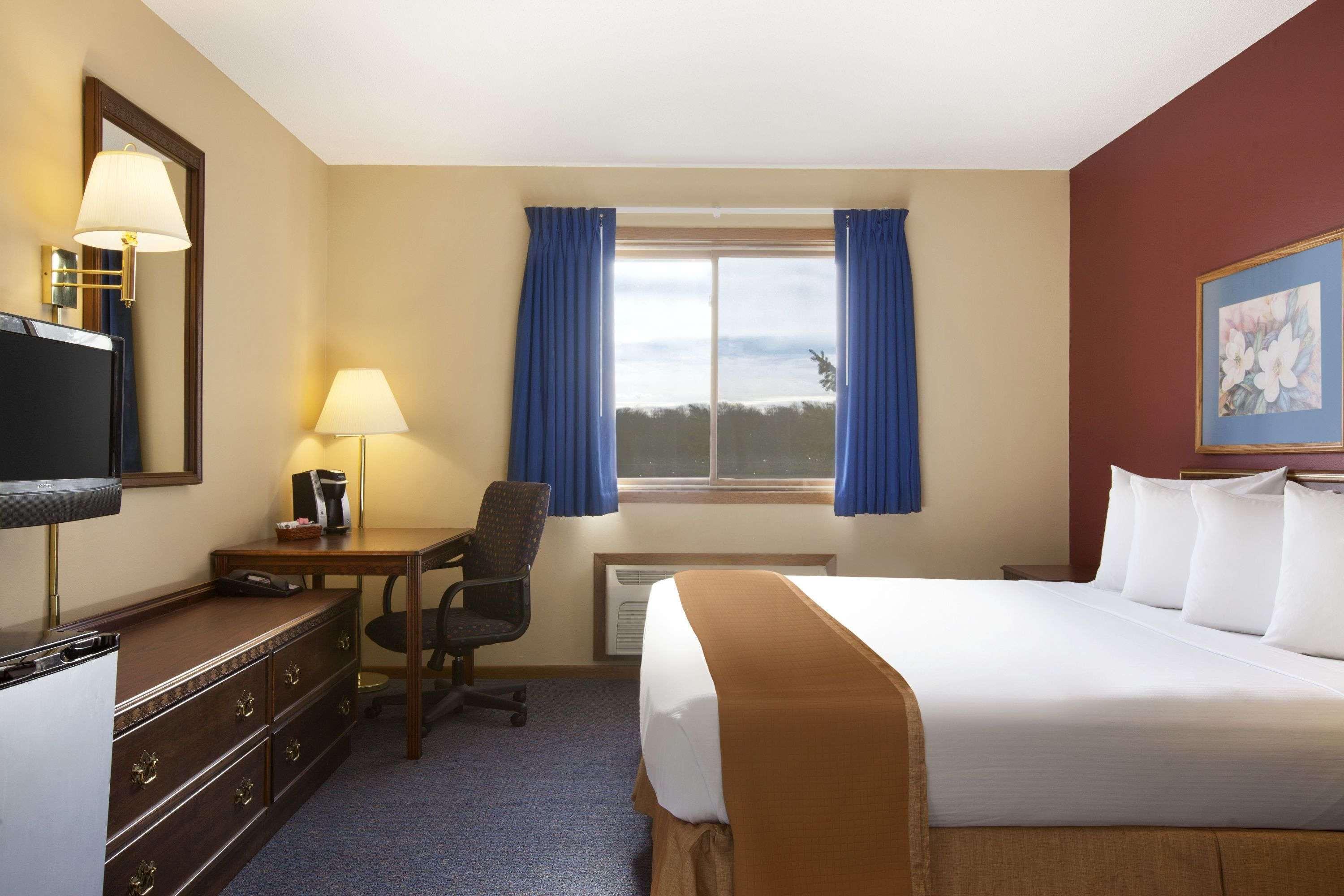 Travelodge By Wyndham Motel Of St Cloud Saint Cloud Extérieur photo